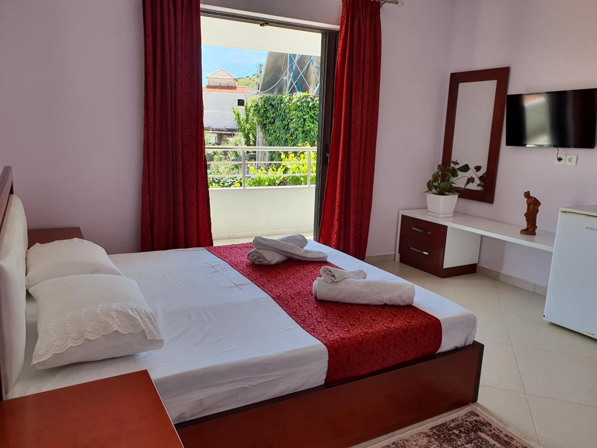 Akeron'S Rooms Sarandë Exterior foto